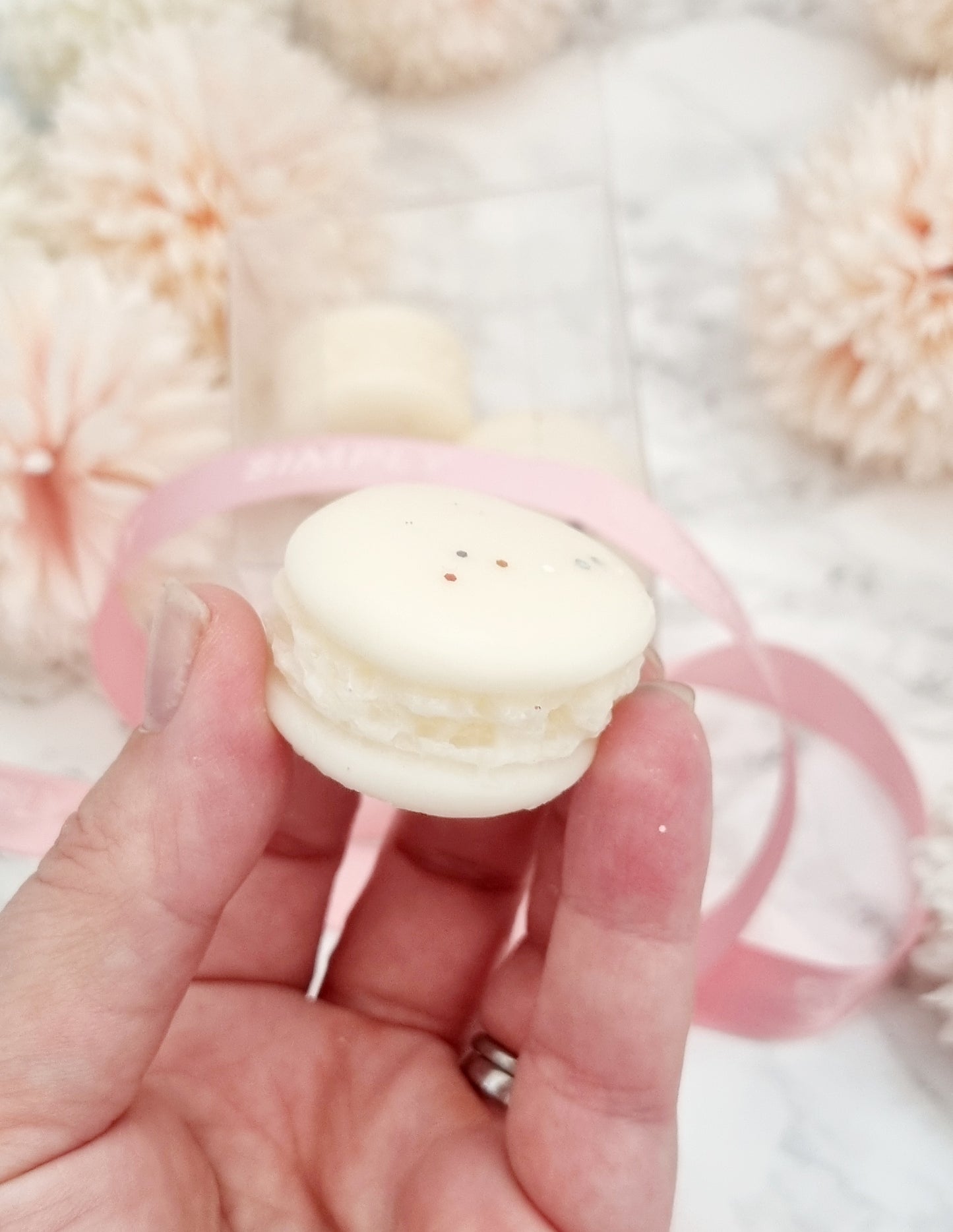 Mini Melt Macaroons